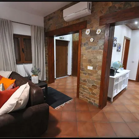 Hytte Casa Do Monte Q7 *