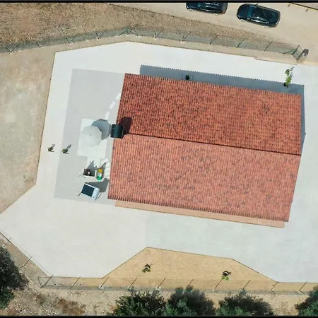 Casa Do Monte Q7 Lodge