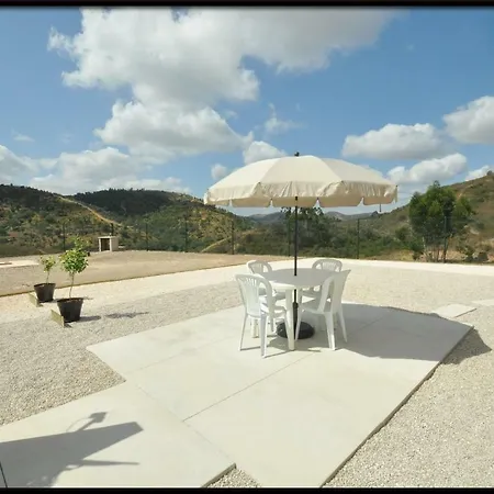 Casa Do Monte Q7 Hytte