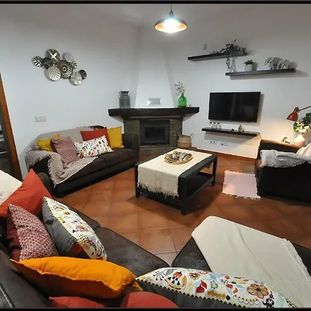 Casa Do Monte Q7 Hytte
